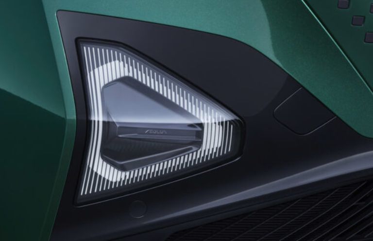 Đèn pha bắt mắt